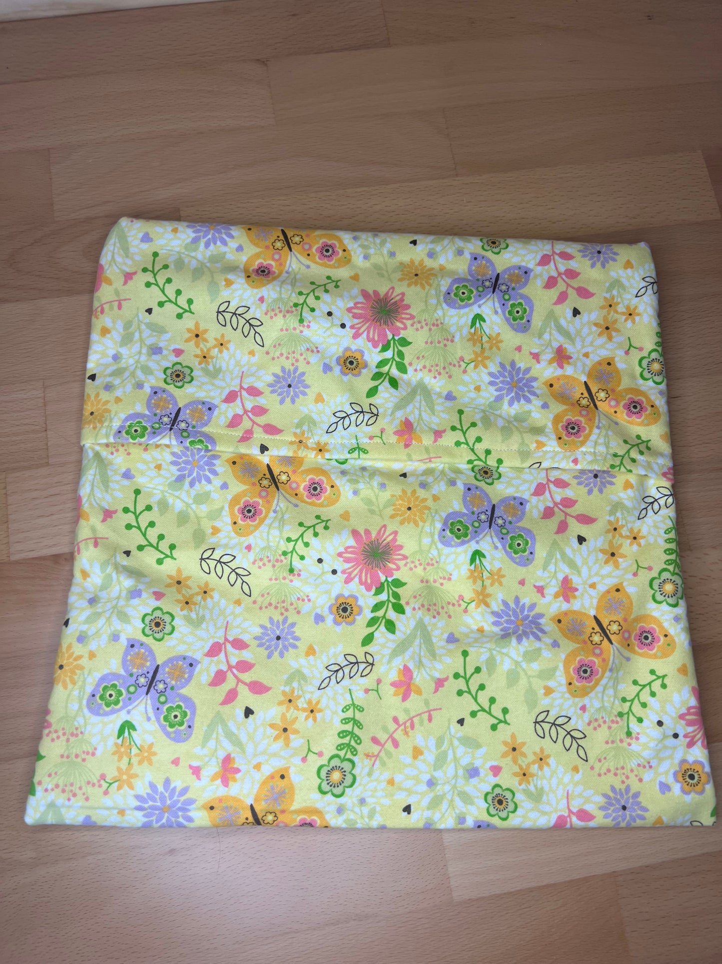 Unscented Sqaure 12x12 Bag with Matching Cover