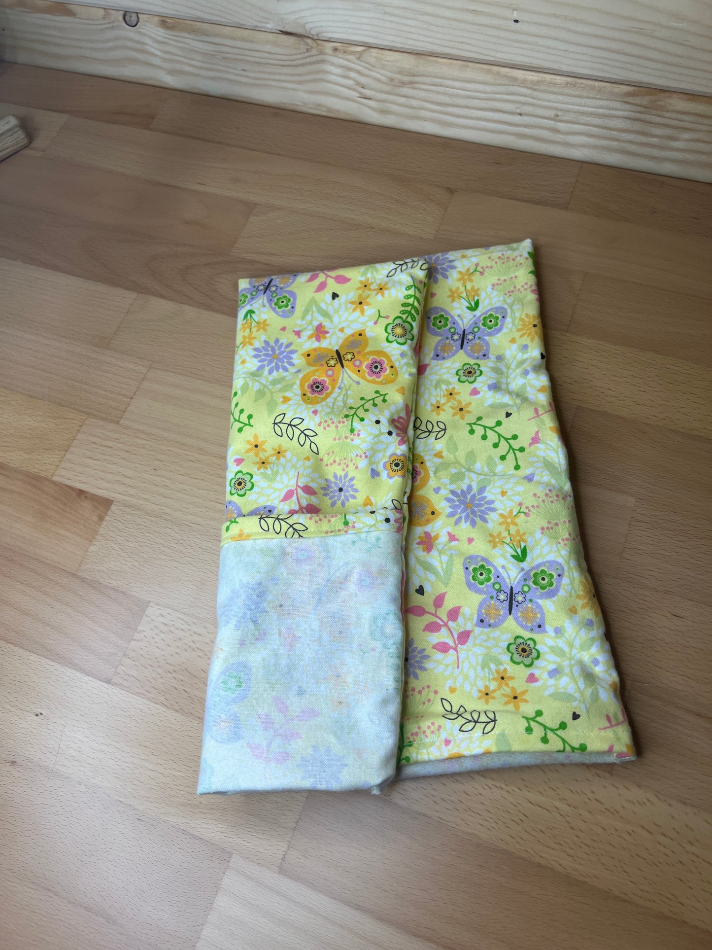 Unscented Sqaure 12x12 Bag with Matching Cover